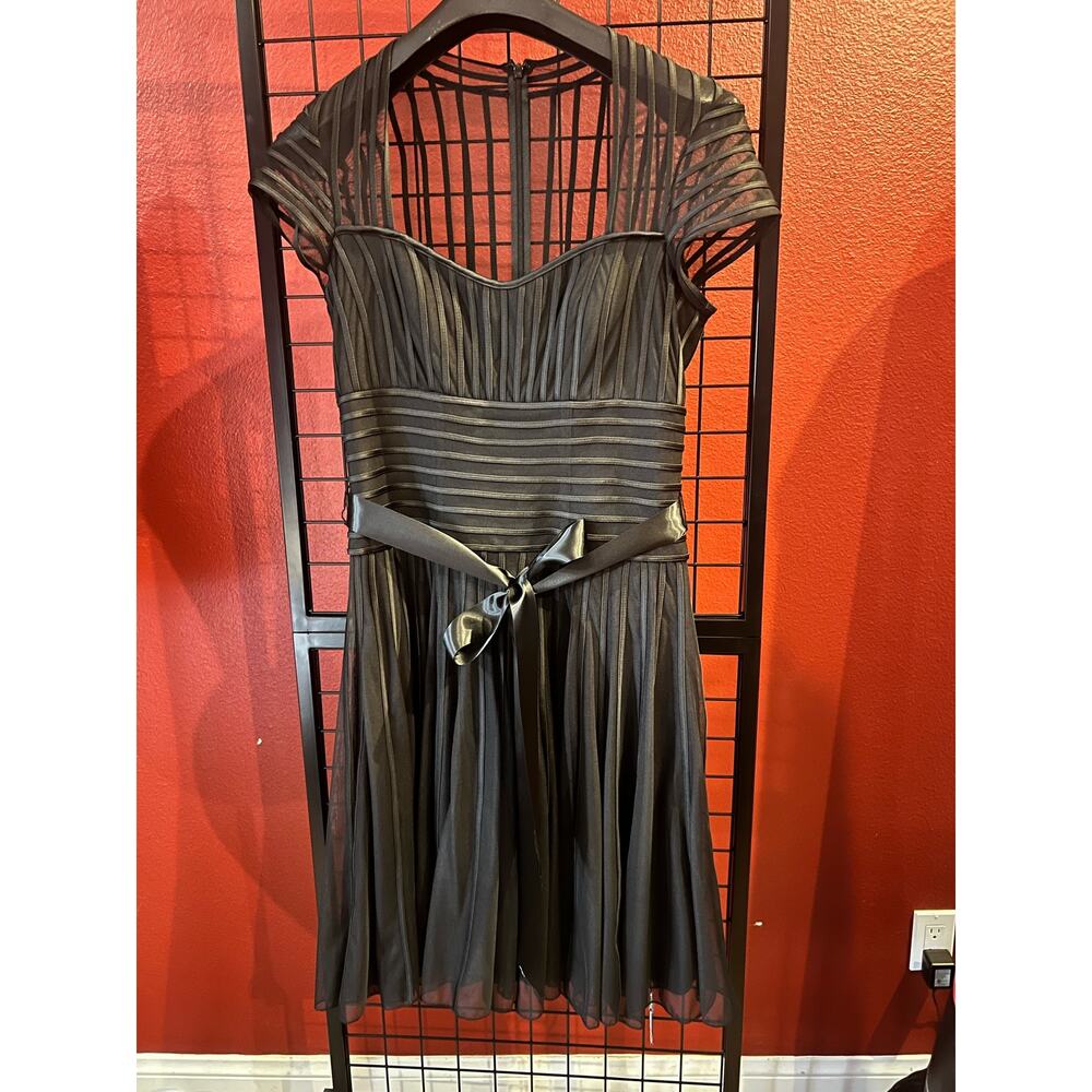 Js Collections Sweetheart Neck Mesh & Satin Dress… - image 4